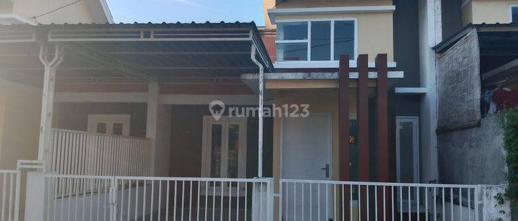 Rumah Murah SHM Palemwatu Menganti Gresik 1