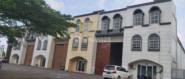 Disewakan Gudang Strategis Dalam Komplek Pergudangan Arafuru Palembang 1