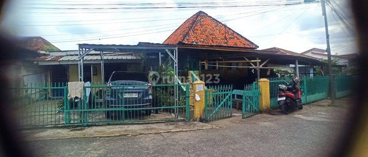 Dijual Rumah Semi Permanen Belakang Hotel The Zuri Palembang 1