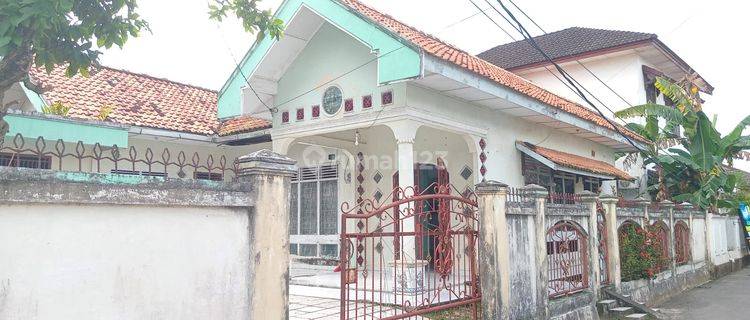 Dijual Rumah Tengah Kota Jalan Dwikora Palembang 1