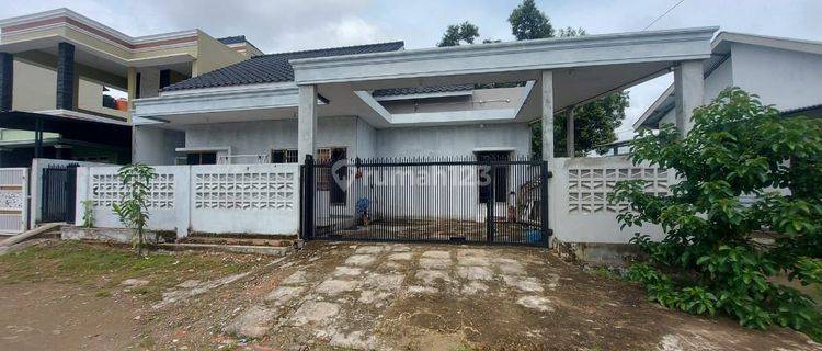 Dijual Rumah Plaju Komplek Griya Krakatau Silaberanti Palembang 1