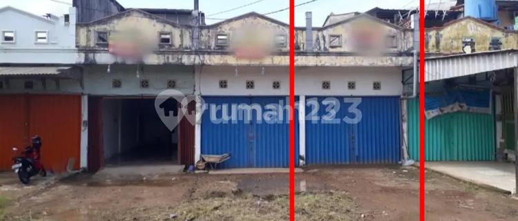 For Sale 3 Well-Maintained Shop Houses on Jalan Lettu Tkr Kadir Gandus Palembang 1