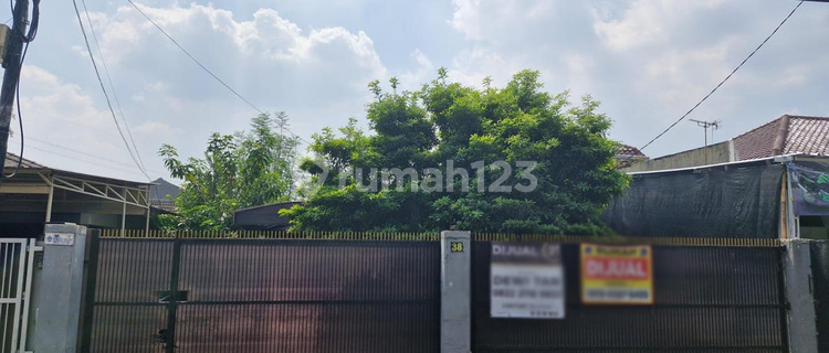 For Sale Land and Building on Jalan Kejaksaan Raya, Pondok Bambu, Duren Sawit, East Jakarta. 1