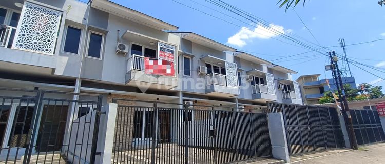 DIJUAL CEPAT TOWNHOUSE AREA DEMANG LEBAR DAUN PALEMBANG 1