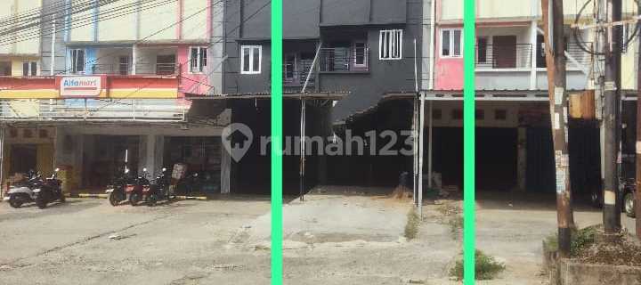 FOR SALE SHOPHOUSE ON MANDI API TALANG RATU KM 5 ROAD, PALEMBANG 1