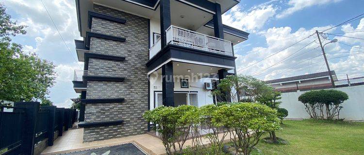 Dijual Rumah Mewah Fully Furnished Jalan Purwosari Celentang Palembang 1