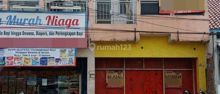 Ruko 3 Lantai di Jalan Raya Karawang  1