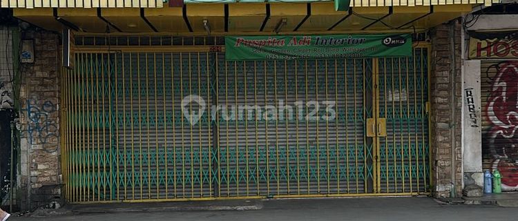 Strategic Shop House for Sale in Babakan Pasar Bogor 1