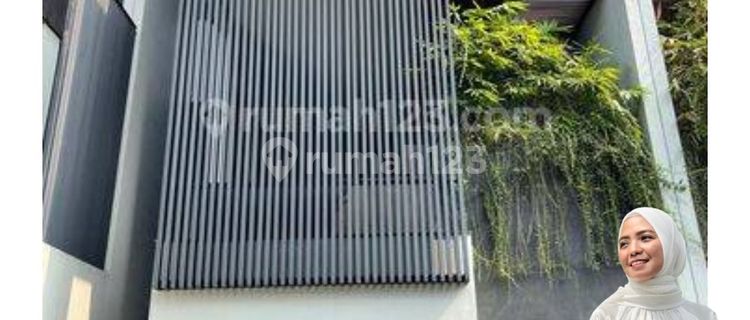 Dijual rumah modern minimalis di Cilandak Jakarta Selatan 1