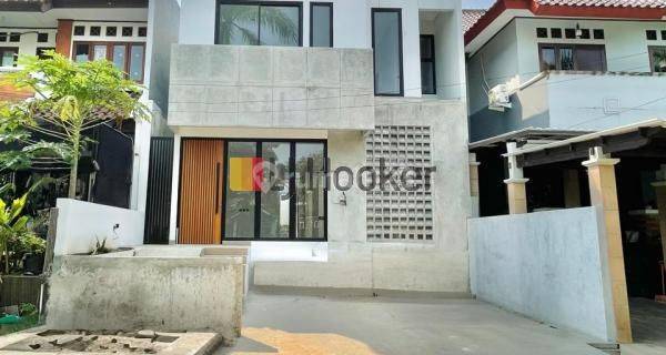 Rumah Baru Modern Tropicalis di Bali View Komplek Asri Lebak Bulus Area Jakarta Selatan 1