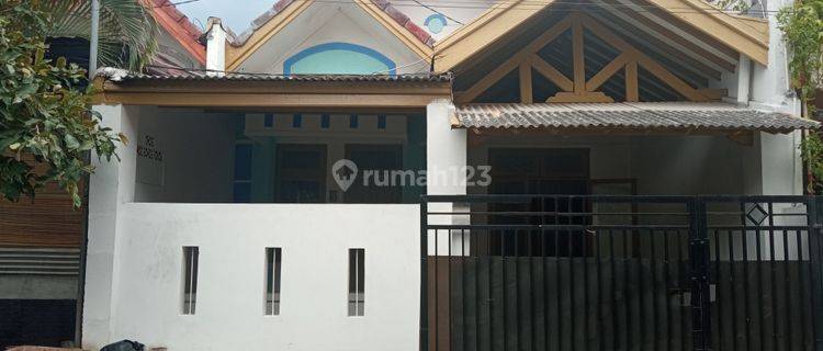 Rumah di Taman Harapan Baru Bekasi 1