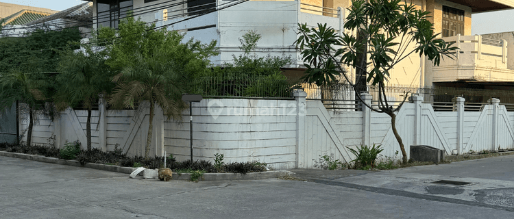 Old House Green Garden Hitung Tanah Dalam Komplek Bebas Banjir, Tenang 1