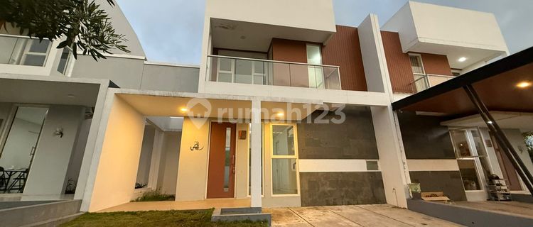 Ready-to-occupy and comfortable house in Citraland BSB - 11030 1