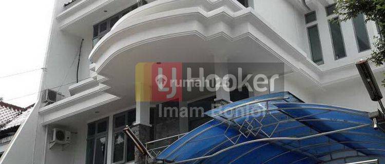 Rumah konsep Villa di Permata semeru gajahmungkur semarang 342 1