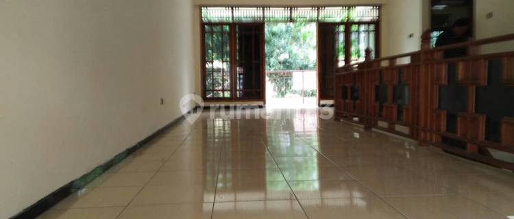  Rumah Siap Huni dan Nyaman Jl.Sinabung.Candisari – 165 1