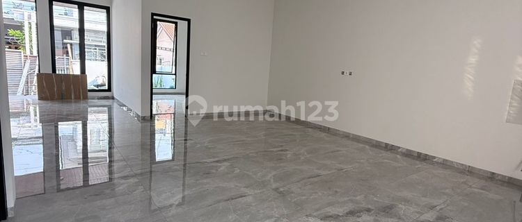 Rumah tengah kota Nyaman minimalis dekat bandara di jl Pusponjolo semarang barat 10458 1