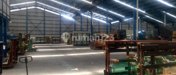 Ready-to-Use Warehouse Suitable for Industrial Business Kic Gatot Subroto - 11108 1