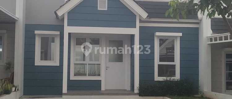 Ready-to-Occupy and Comfortable Citraland Bsb House. Semarang - 11035 1