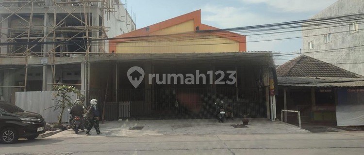 Ready-to-Use Shophouse, Suitable for Business and Office in Tanah Mas Area, Semarang - 11049 1