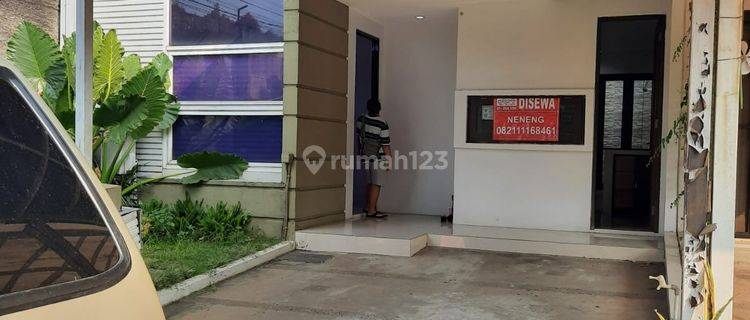 Rumah di Greenwood Townhouse 2 Lantai Semi Furnished 1