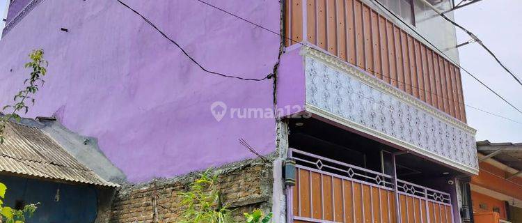 Rumah 2 Lantai di Perumahan Griya Tangerang Asri, Tangerang 1