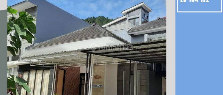 Rumah Villa Luas Plus Furniture Strategis Murah Nego Di Kota Batu 1