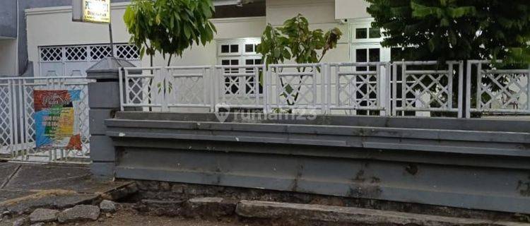 Rumah mewah dan luas di Songgoriti Kota Batu  1