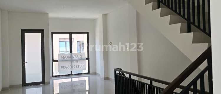 Ruko Ice Business 2 BSD Tangerang, 3 Floors Suitable for Office, Busy Area, Across from ICE BSD 1