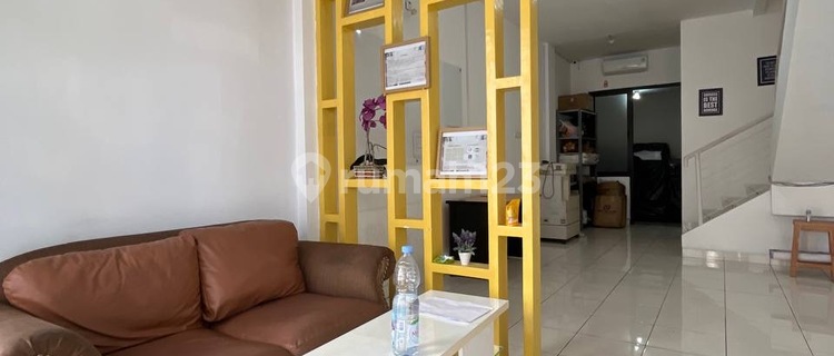 2-Story Shop House Ready to Use, Legenda Wisata 1