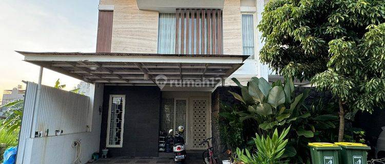 DIJUAL Rumah di Jl. Sungai saddang baru kompleks Green City 2 Lantai lengkap perabot 1