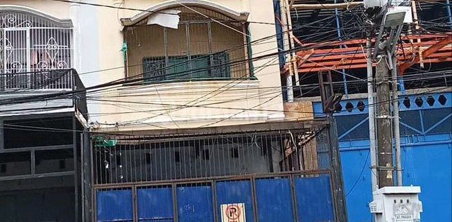 For Sale 3-Storey Shop House at Jl Adhyaksa Baru, Panakukkang, Makassar 1