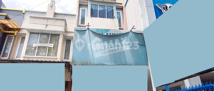 Sunandar Priyo Sudarmo 3-Story Shop House Zero Main Road Heavy Traffic 1