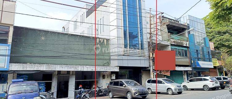 KANTOR BAGUS SIAP PAKAI ADA LIFT DAN FURNITURE YANG  MELEKAT PASAR BESAR MALANG 1