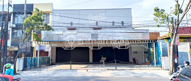 TEMPAT USAHA STRATEGIS LEBAR 18 METER PARKIRAN LUAS RAYA CILIWUNG 1