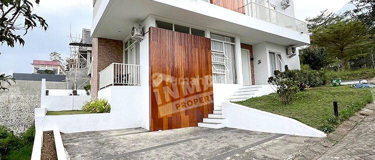 Rumah Villa Amarta Hills Batu Malang,full Furnished,view Gunung Dan Kota 1