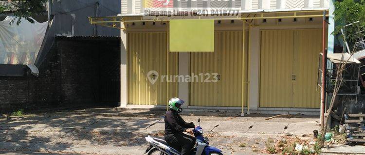 Gudang toko strategis Tengah Kota Semarang di Kedungmundu Raya Semarang  1