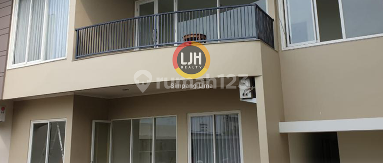 For Rent Luxury House Tembalang 1