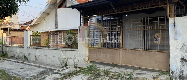 Dijual Rumah Strategis SHM Peterongan, Jombang 1