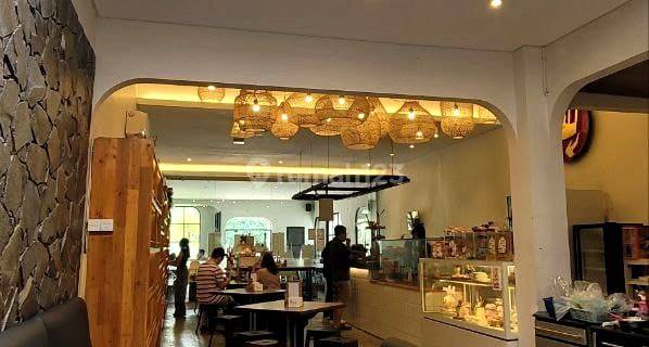 Disewakan Rumah Ex Caffee Di Puri Anjasmoro Semarang Barat (12.299-IRE) 1