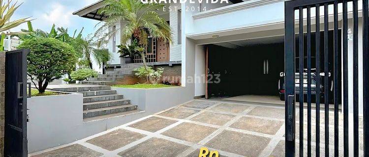 Jagakarsa - [for Sale]: Bangunan 2 Lantai Terawat Dan Siap Huni, Lokasi Dalam Komplek 1