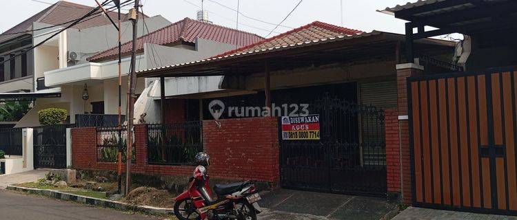 Rumah di Tosiga, tomang city garden, kemanggisan, jakarta barat Selatan SHM 1