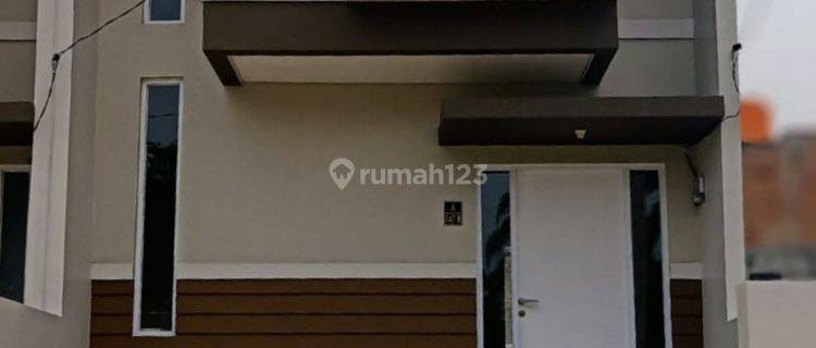 Rumah 2 lantai Pamulang vila Dago Rumah 1