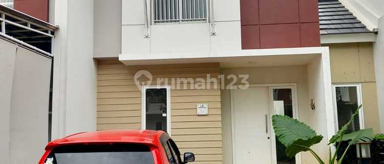 Disewakan Rumah 2 Lantai Cluster Advani Summarecon Emerald Karawang  1
