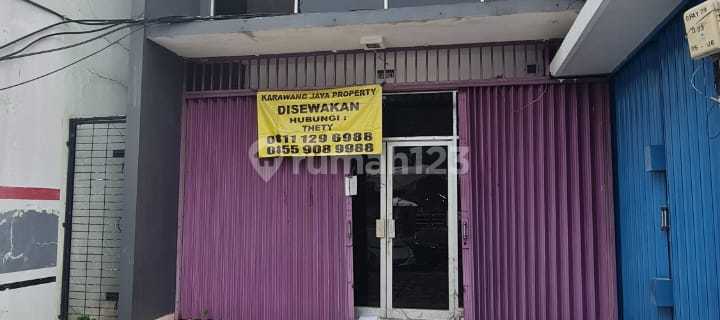 For Rent: Strategic 2-Story Shop House in Resinda Foodfest Area, West Karawang 1
