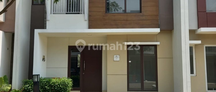 Disewakan Rumah Strategis 2 Lantai di Cluster Elora Perumahan Summarecon Emerald Karawang 1