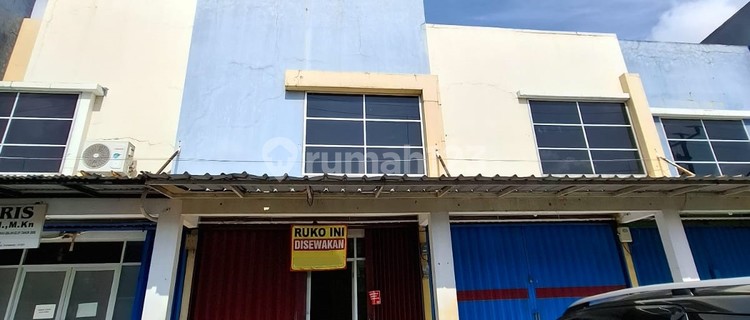 For Rent Fast 1-Story Shop House Strategically Located in Galuh Mas Housing, West Karawang. 1