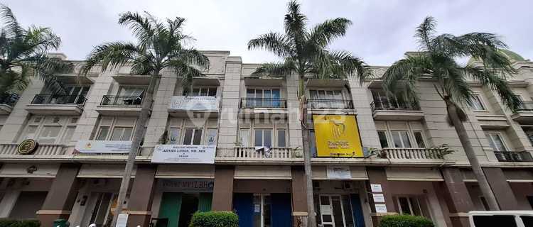 For Sale Cheap Ready-to-Use Shop House Fast in Grand Taruma Housing, West Karawang 1