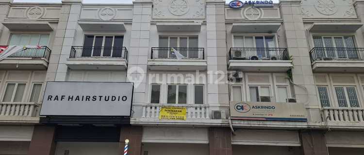 For Rent Fast 3-Story Shop House Strategic Location Main Road Grand Taruma West Karawang. 1