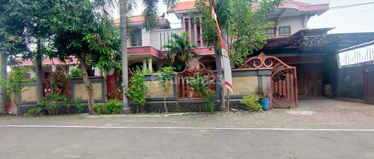 Dijual Rumah Mewah 2 Lantai Bagus Lokasi Kalibanteng Semarang  1