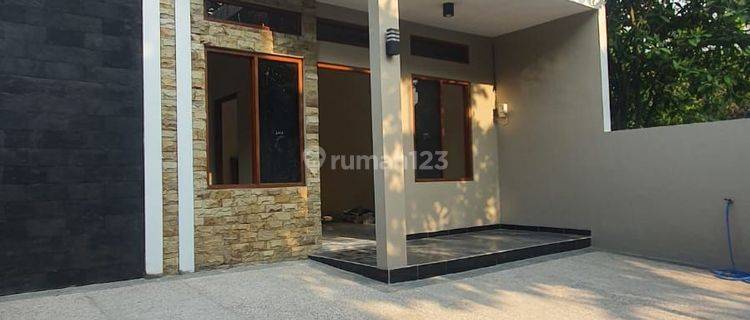 Rumah Baru Di Perum Bpd Pedurungan, Semarang 1